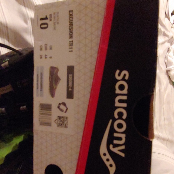 Saucony Excursion. Tr11 size 10 - Picture 2 of 2